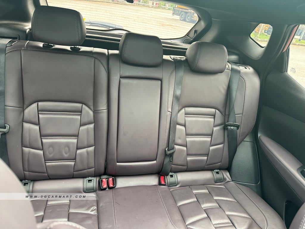Nissan Qashqai 2.0A Premium Moonroof