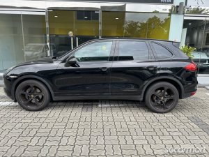 Porsche Cayenne 3.6A Tip (COE till 04/2030)