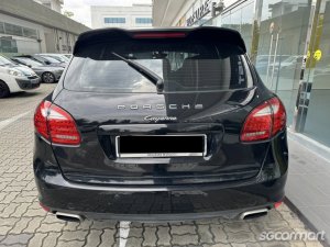 Porsche Cayenne 3.6A Tip (COE till 04/2030)