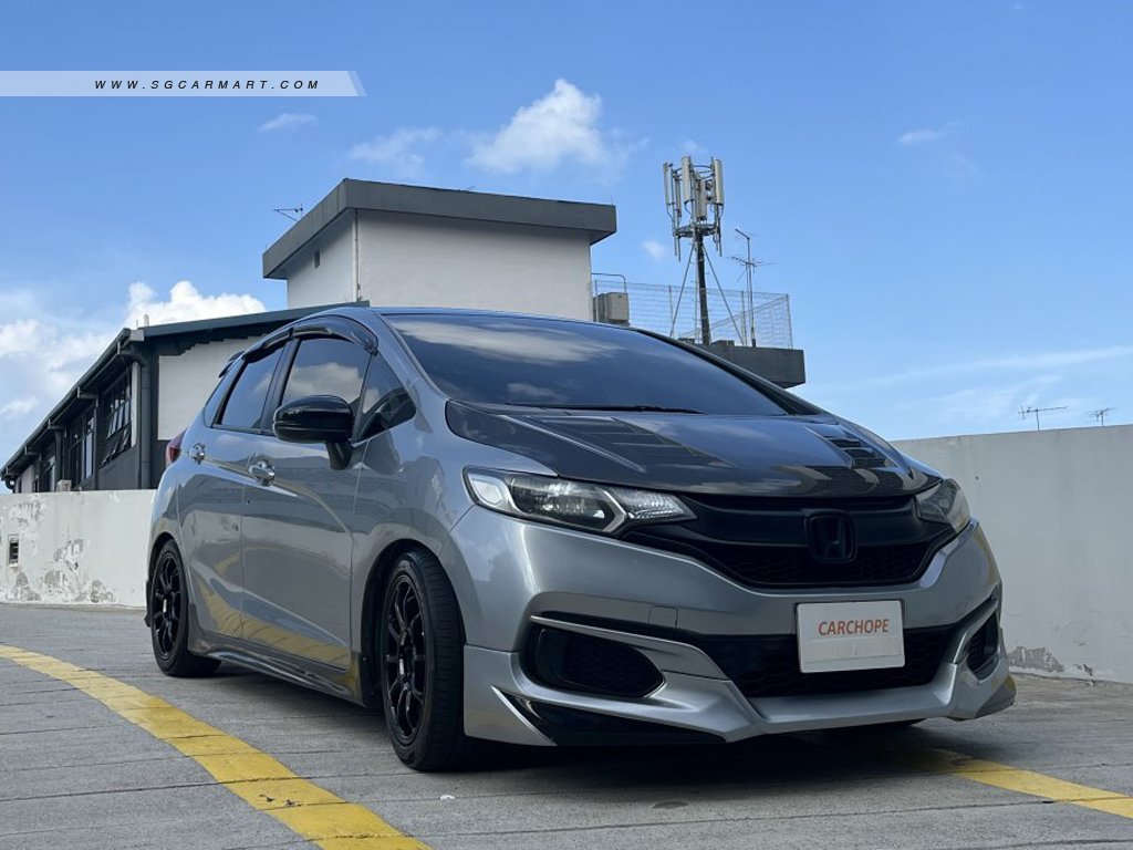 Honda Fit 1.3A G F-Package