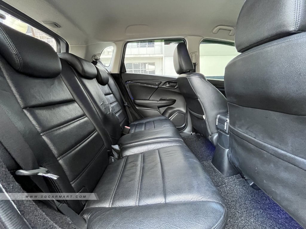 Honda Fit 1.3A G F-Package
