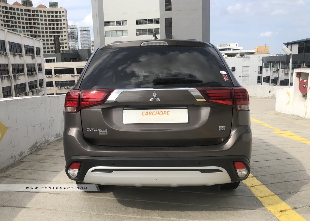 Mitsubishi Outlander 2.0A
