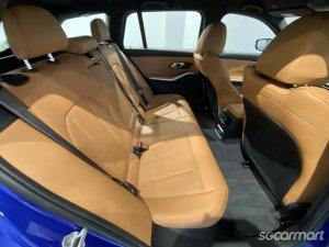 BMW 3 Series 330i Touring M-Sport Pro