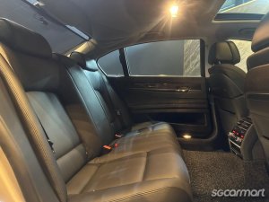 BMW 7 Series 730Li Sunroof (New 10-yr COE)