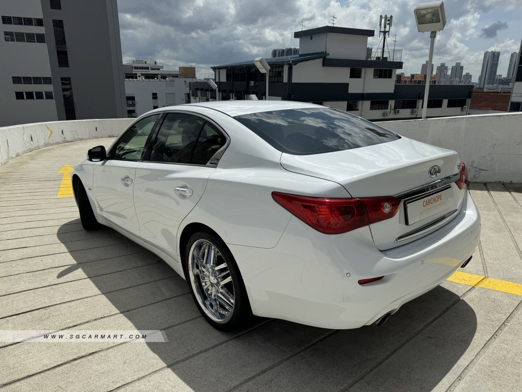 Infiniti Q50 2.0A T