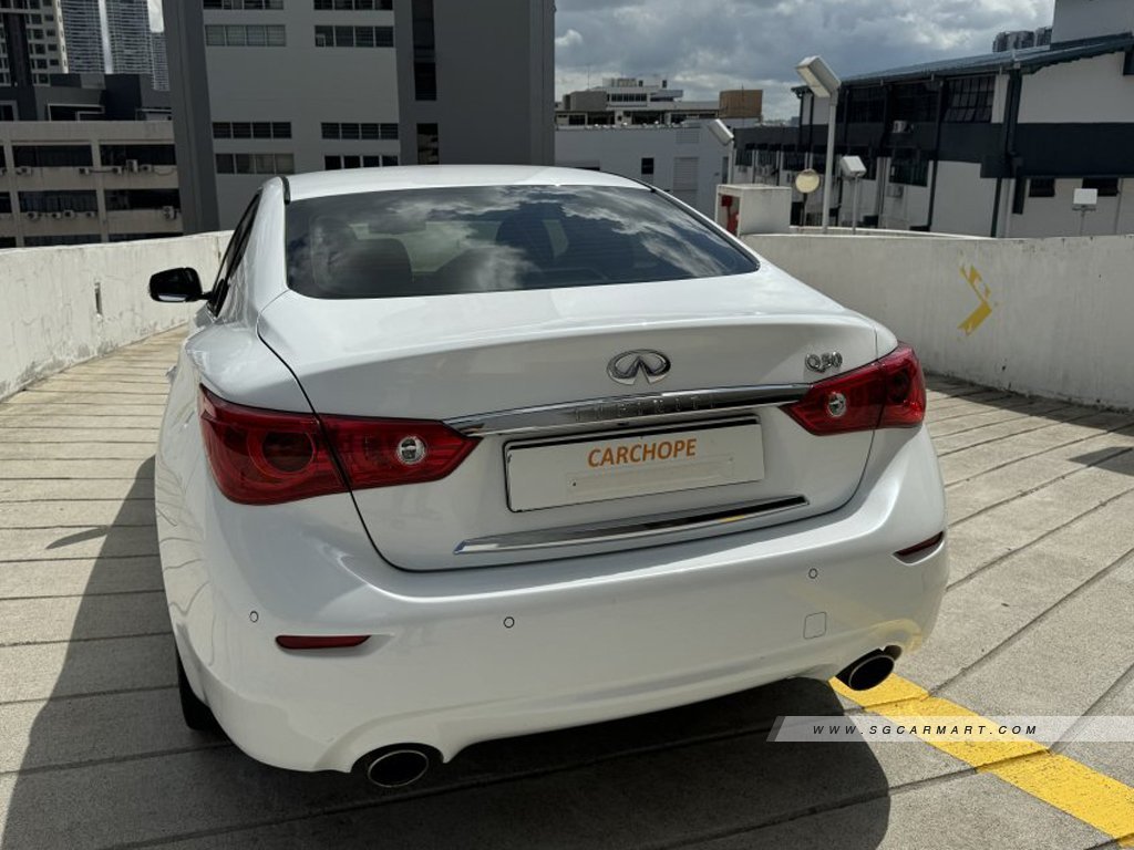 Infiniti Q50 2.0A T
