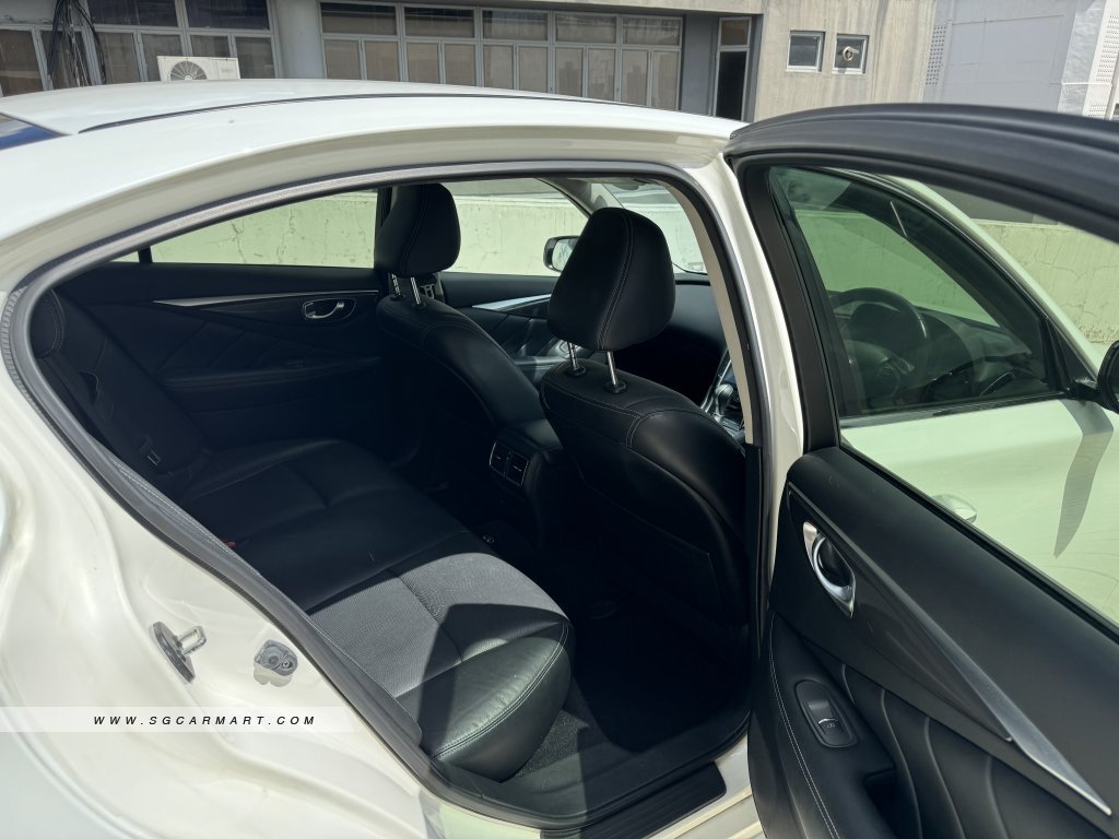 Infiniti Q50 2.0A T