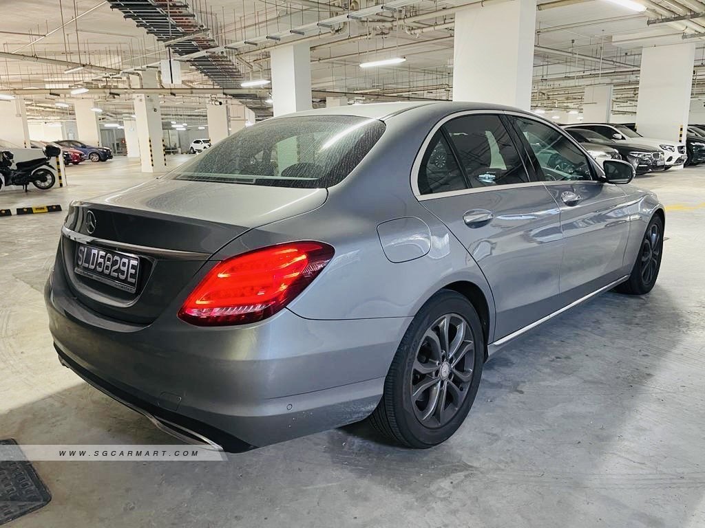 Mercedes-Benz C-Class C180 Avantgarde
