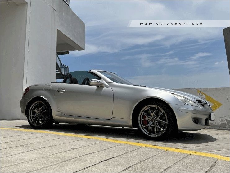 Mercedes-Benz SLK-Class SLK200K (COE till 01/2029)