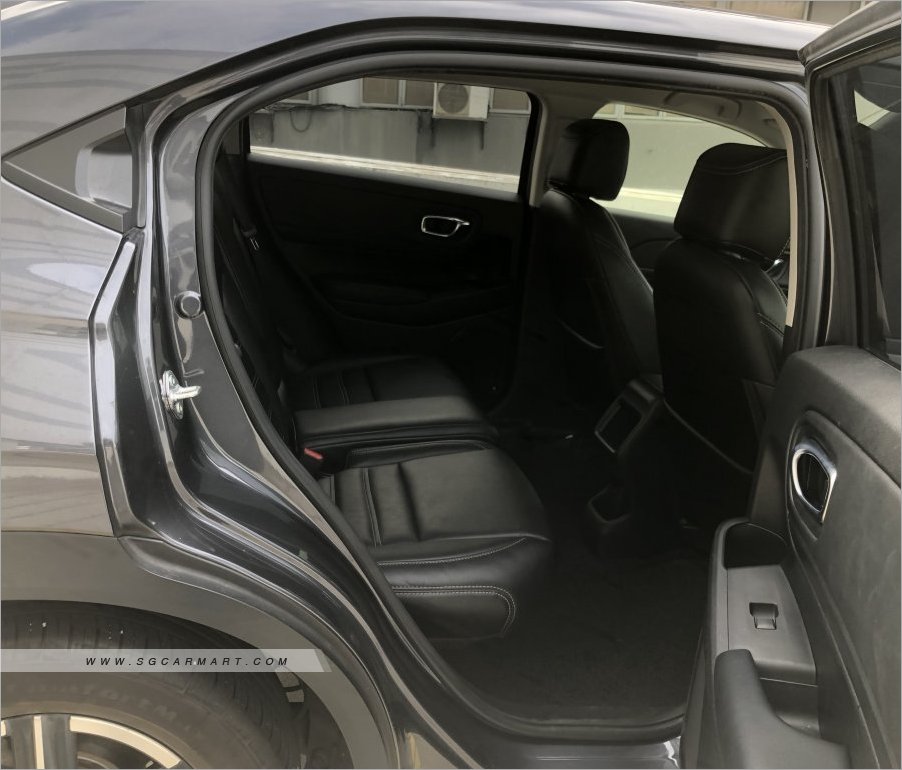 Honda Vezel 1.5A G Honda Sensing