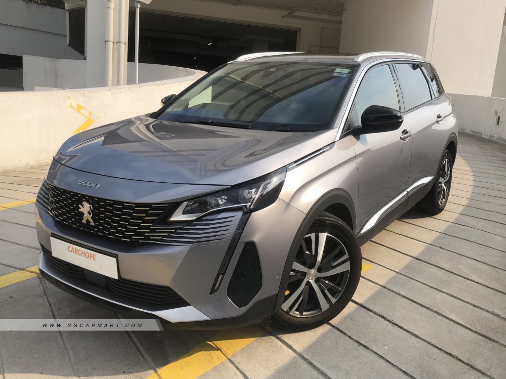 Peugeot 5008 1.2A PureTech EAT8 Allure Premium
