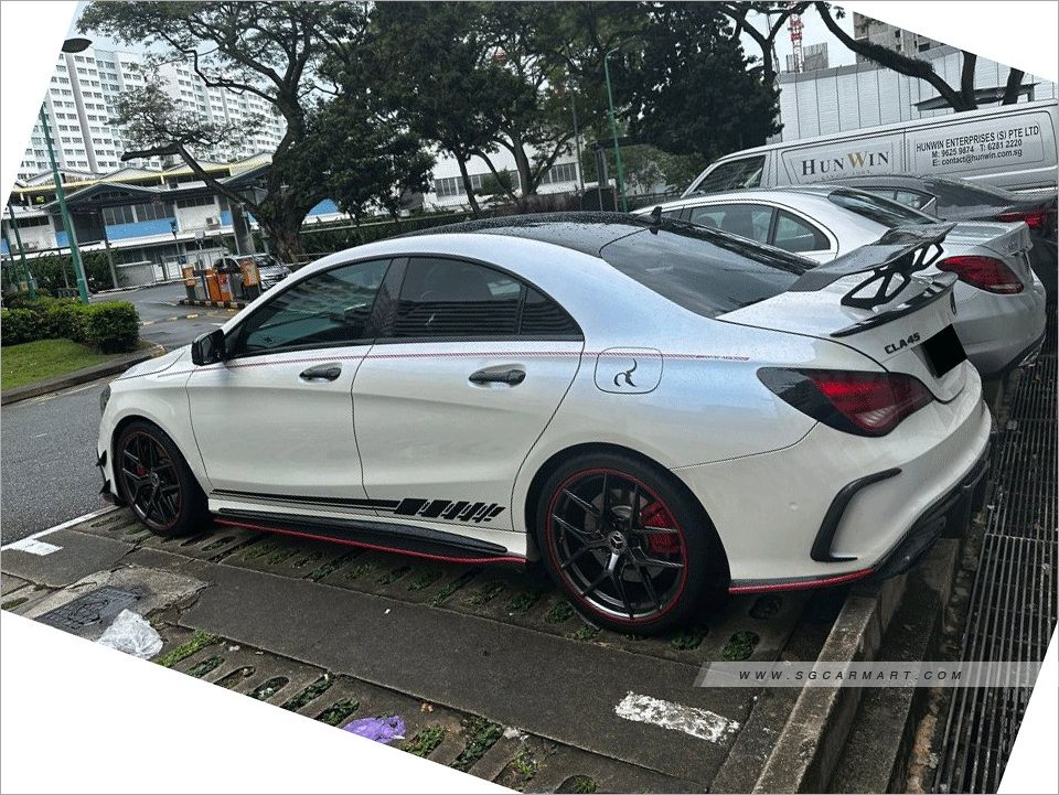 Mercedes-Benz CLA-Class CLA180 AMG Sport