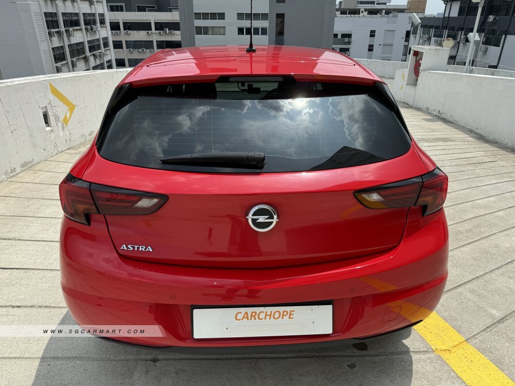 Opel Astra 1.4A Turbo Innovation