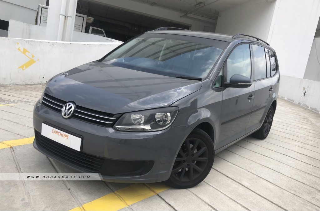 Volkswagen Touran 1.4A TSI (COE till 10/2025)