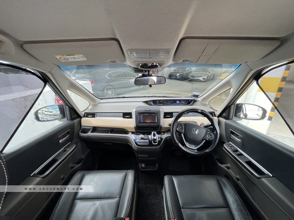 Honda Freed Hybrid 1.5A G 7-Seater Honda Sensing