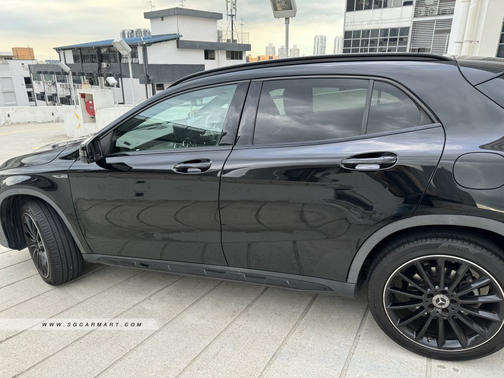 Mercedes-Benz GLA-Class GLA180 AMG Line