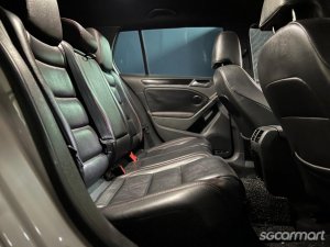 Volkswagen Golf GTI 5DR Sunroof (New 10-yr COE)