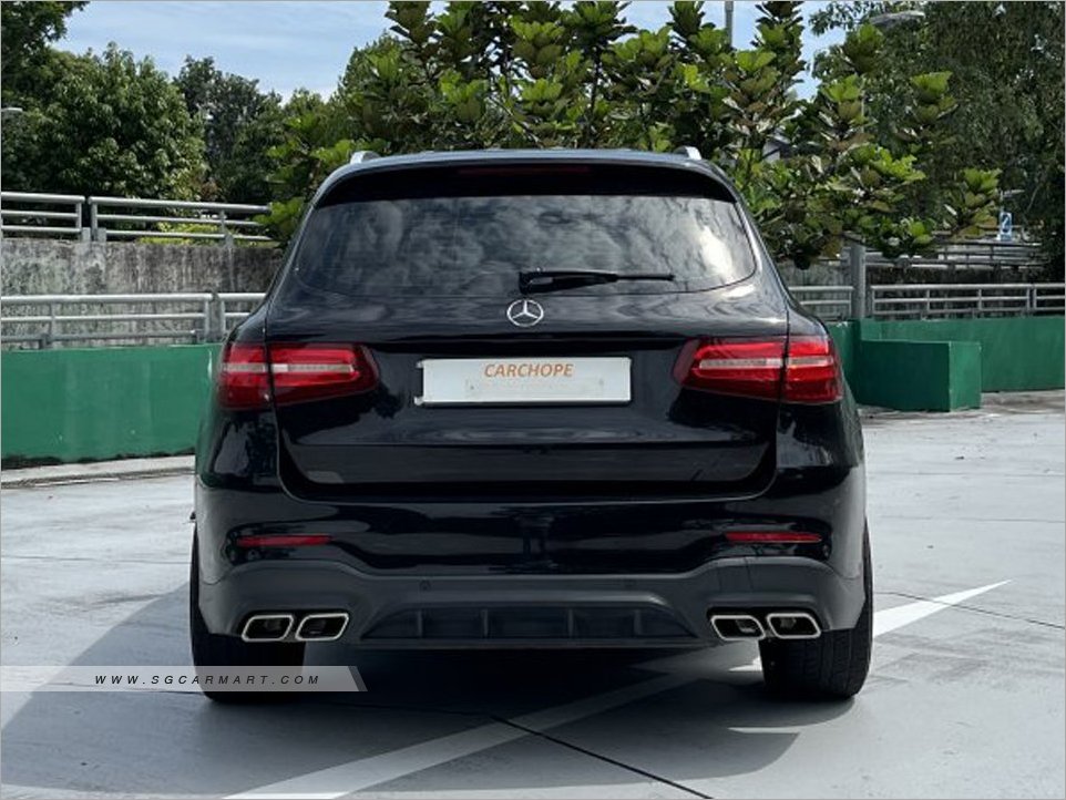 Mercedes-Benz GLC-Class GLC250 AMG Line 4MATIC Sunroof