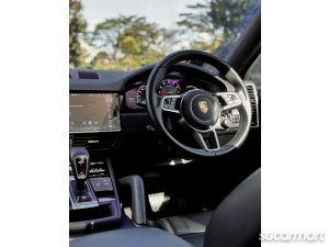 Porsche Cayenne Coupe 3.0A Tip Sunroof