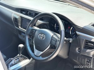 Toyota Corolla Altis 1.6A Elegance
