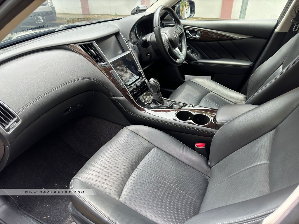 Infiniti Q50 2.0A T Sensory With ProActive