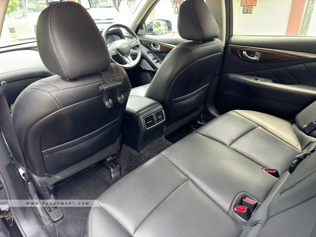 Infiniti Q50 2.0A T Sensory With ProActive