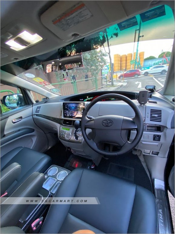 Toyota Estima 2.4A Aeras (COE till 02/2029)