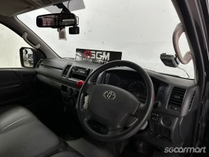 Toyota Hiace 3.0A