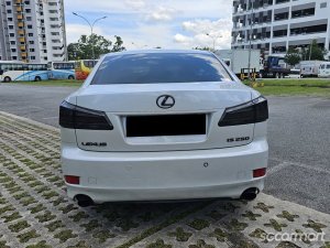 Lexus IS250 Luxury (COE till 11/2028)