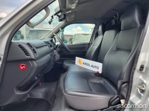 Toyota Hiace 3.0A