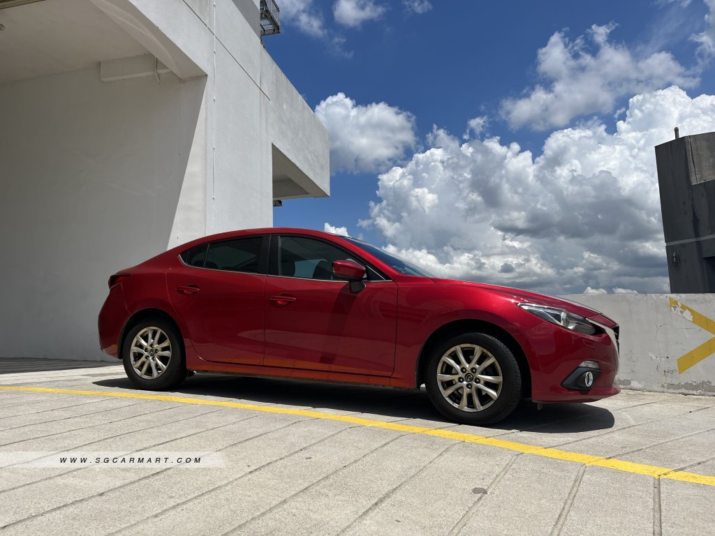 Mazda 3 1.5A Deluxe Sunroof