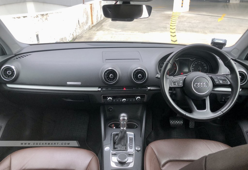 Audi A3 Sedan 1.0A TFSI S-tronic