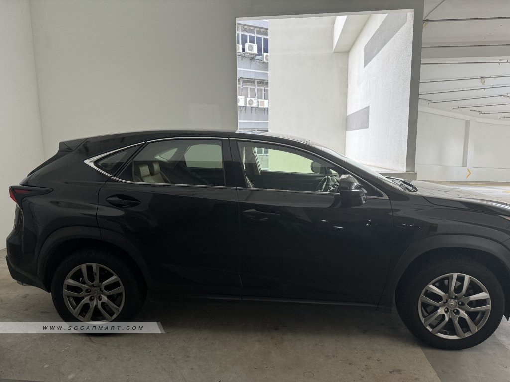 Lexus NX Turbo NX200t Classic