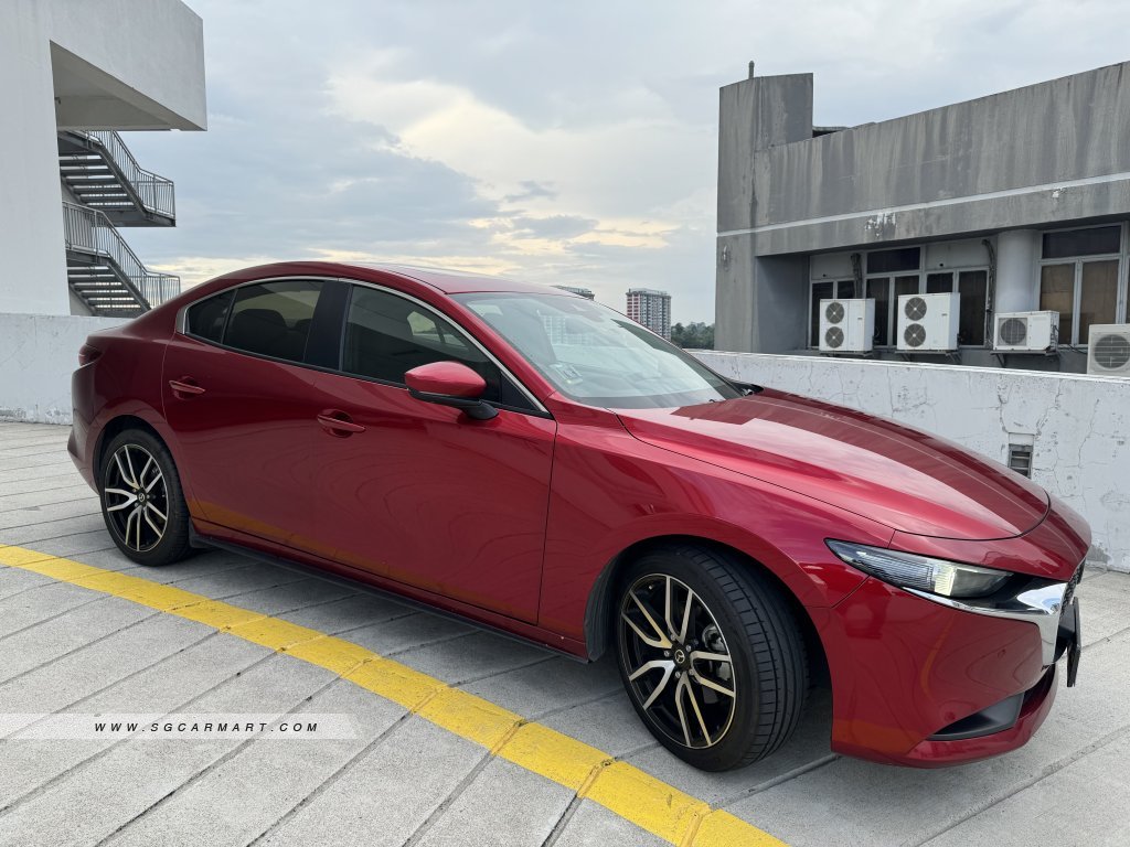 Mazda 3 Mild Hybrid 1.5A Elegance Sunroof