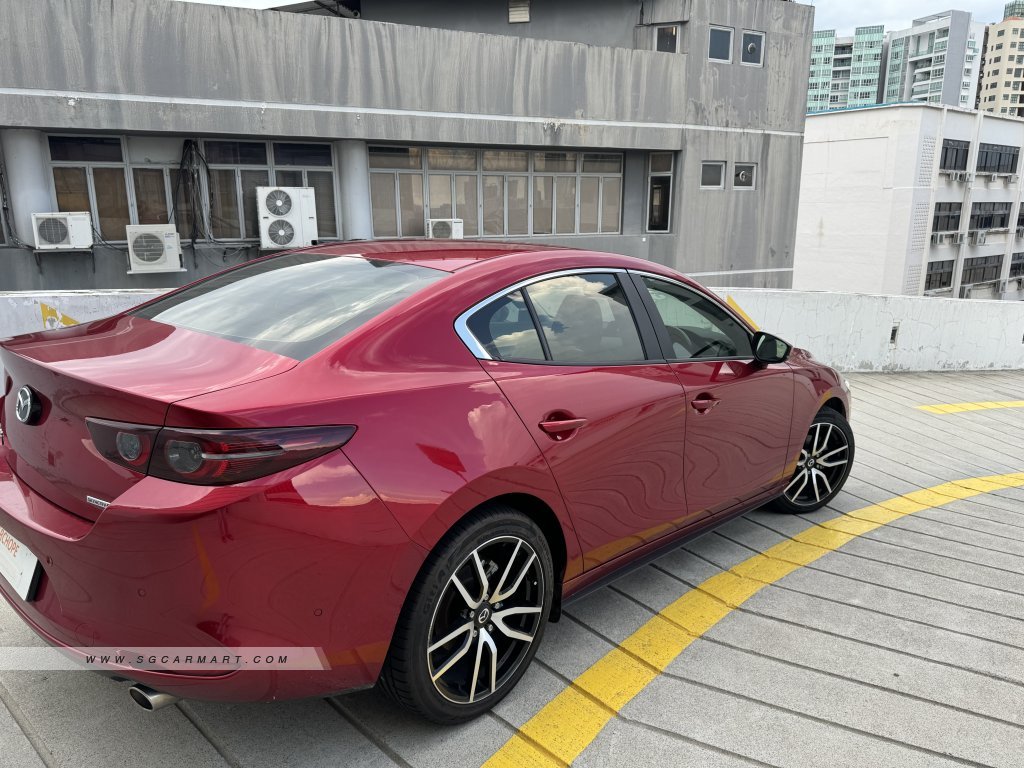 Mazda 3 Mild Hybrid 1.5A Elegance Sunroof