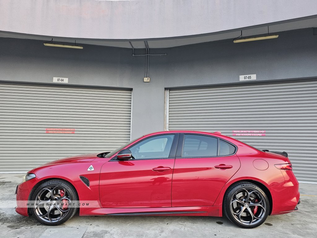 Used 2018 Alfa Romeo Giulia 2.9A Quadrifoglio for Sale (Expired 