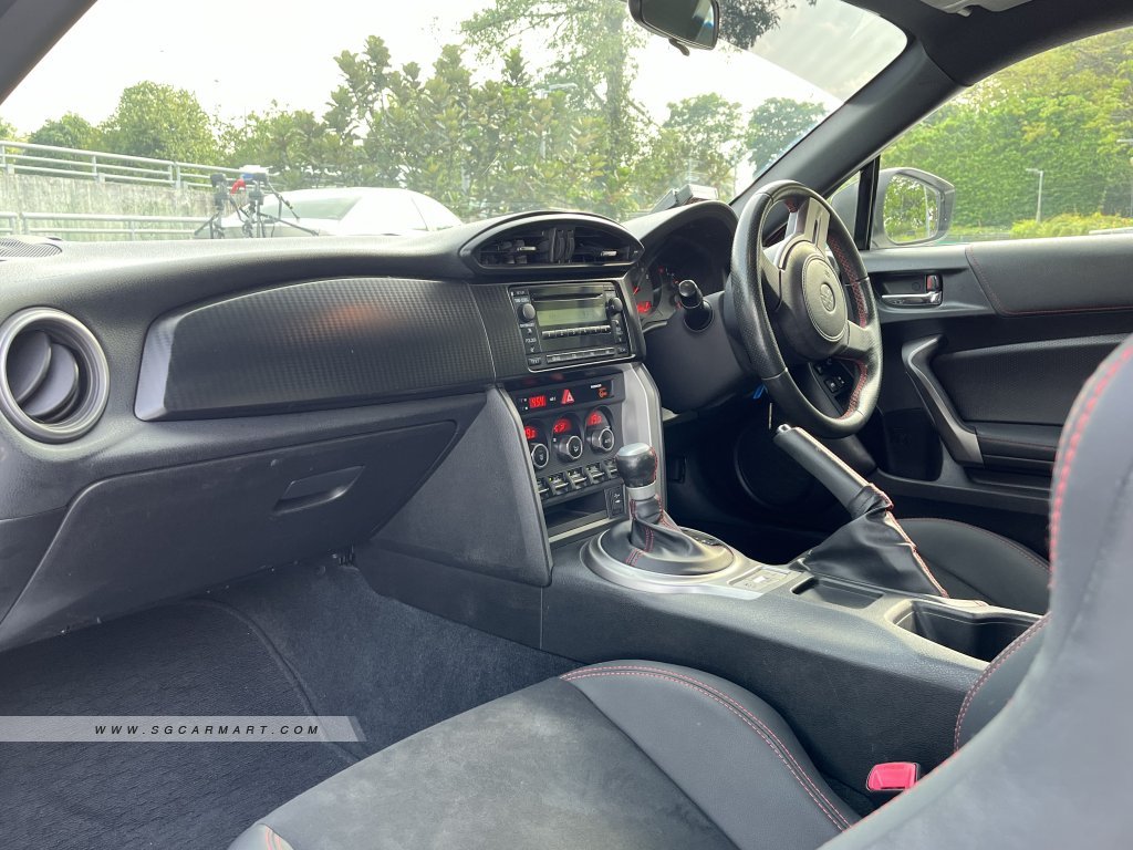 Toyota 86 2.0A (COE till 05/2033)