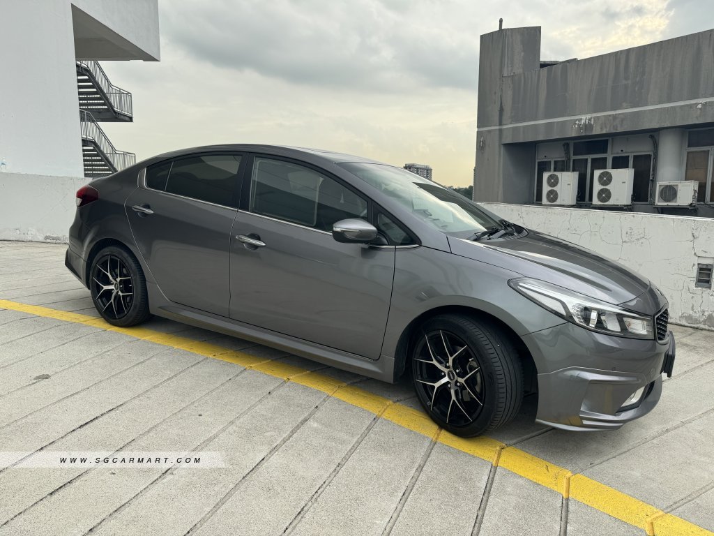 Kia Cerato K3 1.6A Sunroof