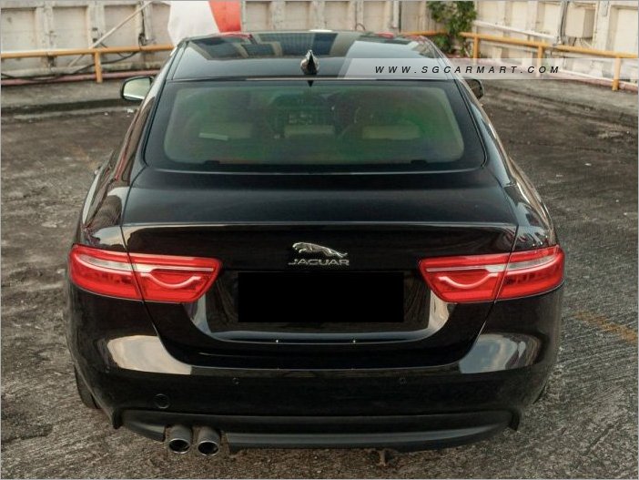 Jaguar XE Diesel 2.0A Prestige