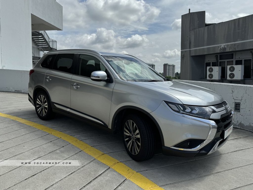 Mitsubishi Outlander 2.0A Style