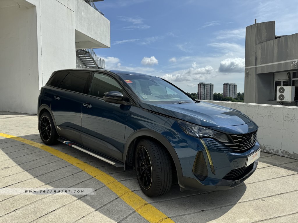 Peugeot 5008 1.2A Puretech EAT8 Active Premium