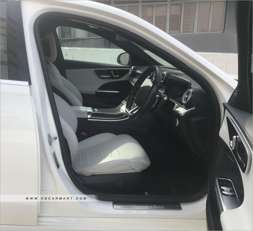 Mercedes-Benz C-Class C180 Mild Hybrid AMG Line