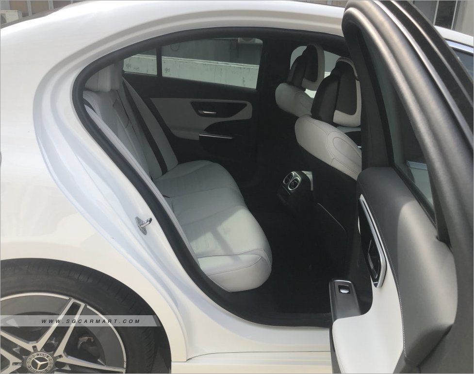 Mercedes-Benz C-Class C180 Mild Hybrid AMG Line