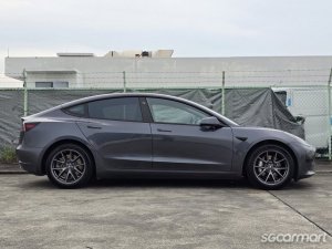 Tesla Model 3 Electric Standard Range Plus