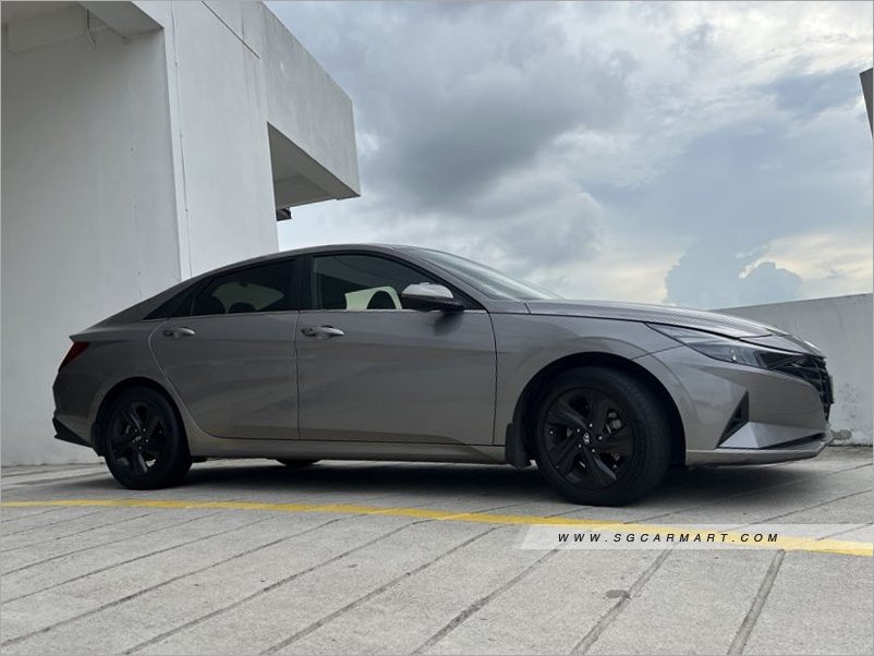 Hyundai Avante 1.6A S