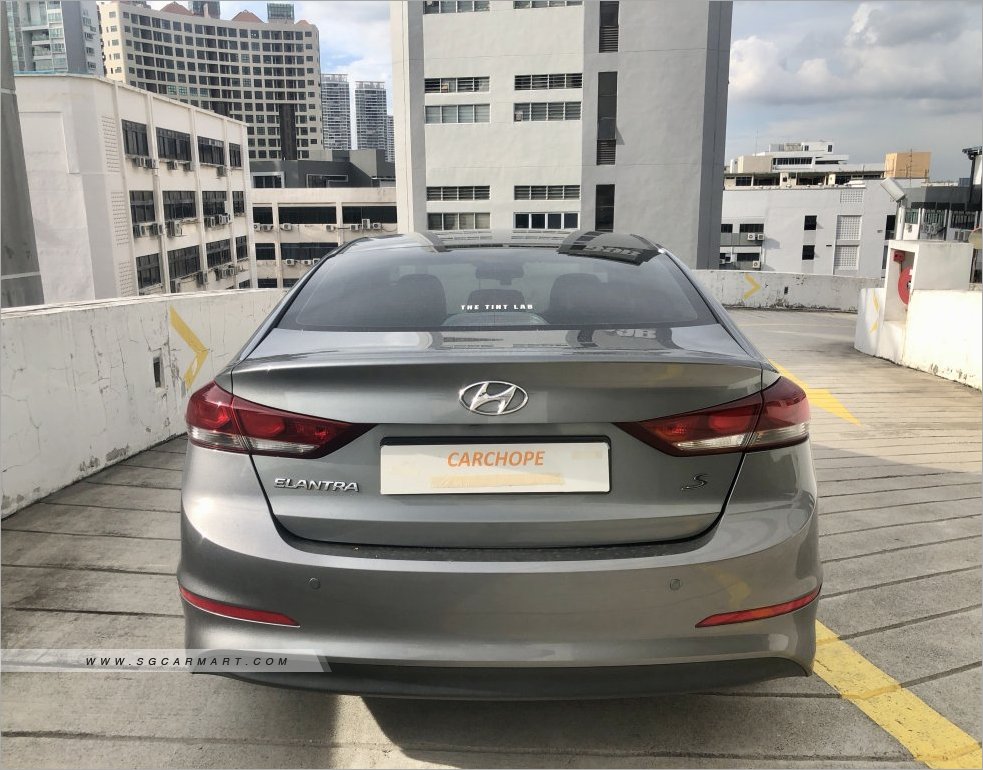 Hyundai Elantra 1.6A GLS S