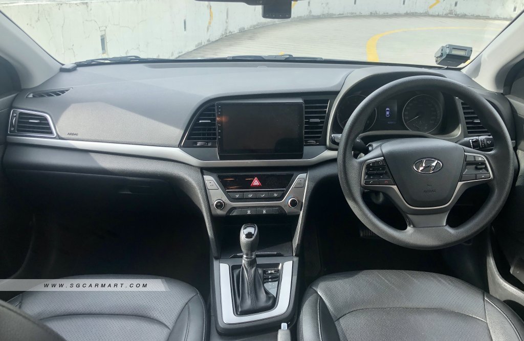 Hyundai Elantra 1.6A GLS S