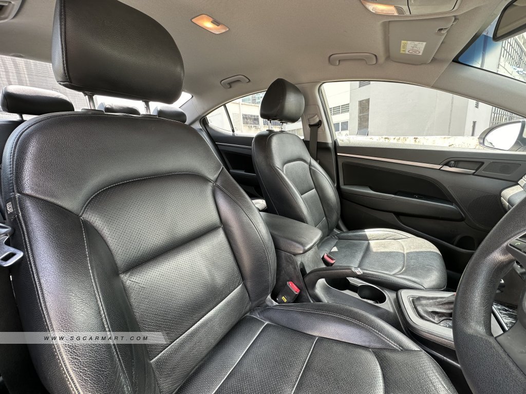 Hyundai Elantra 1.6A GLS S