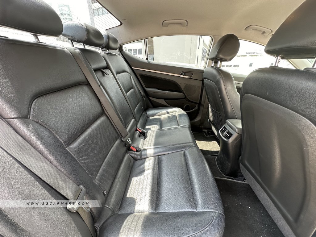 Hyundai Elantra 1.6A GLS S