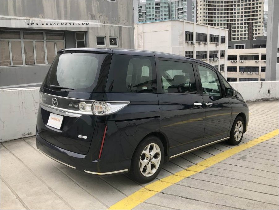 Mazda Biante 2.0A
